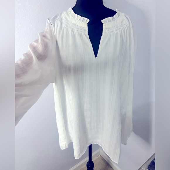 Anne Klein Feminine Classic Long Sleeve Flowy White Blouse Sheer Detail Size XL - Picture 3 of 6
